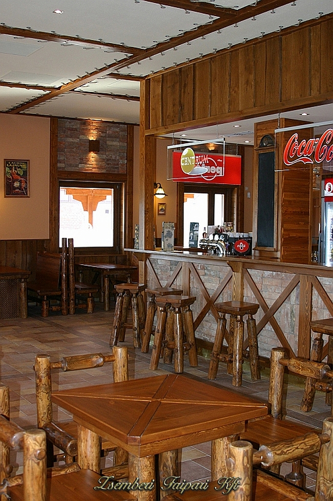 Center söröző Szentes Rákóczi utca - 16.jpg